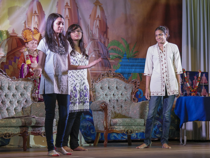 Shri Swaminarayan Jayanti- Mahila Celebration 2016, Durban