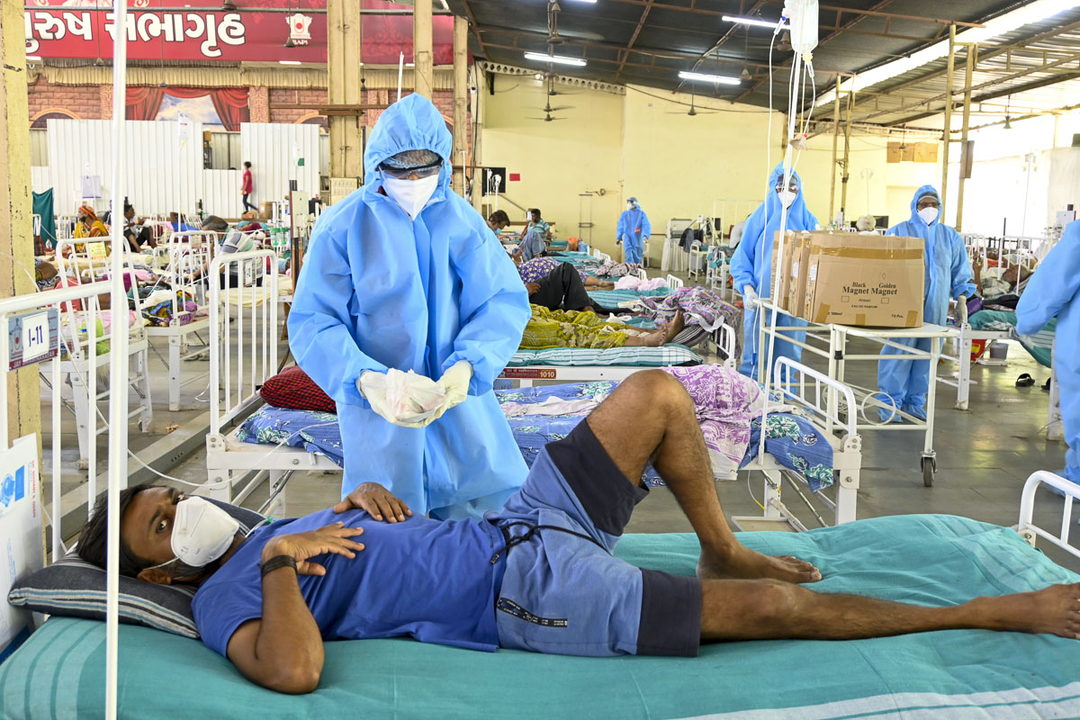 500-bed field hospital with oxygen support
