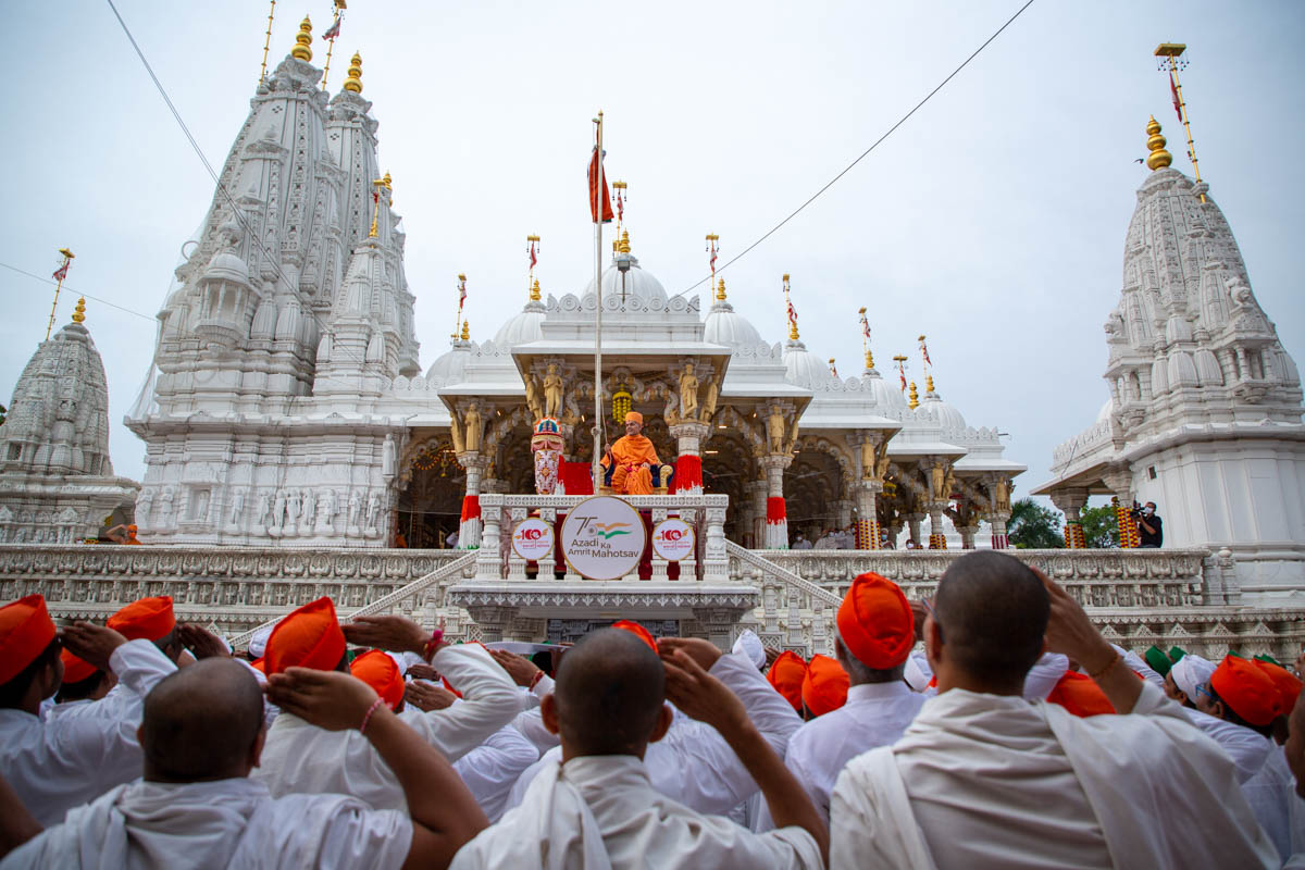 Mahant Swami Maharaj Celebrates India's Azadi ka Amrit Mahotsav, Ahmedabad