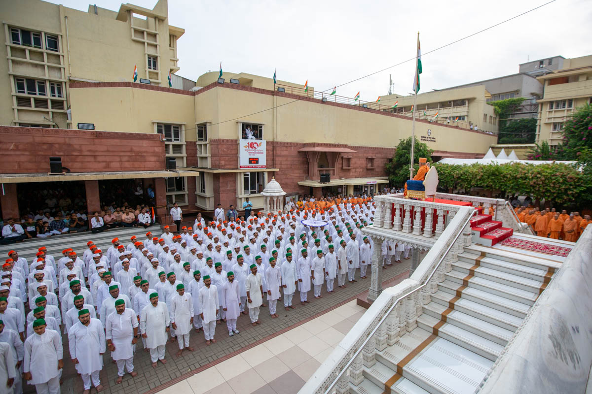 Mahant Swami Maharaj Celebrates India's Azadi ka Amrit Mahotsav, Ahmedabad