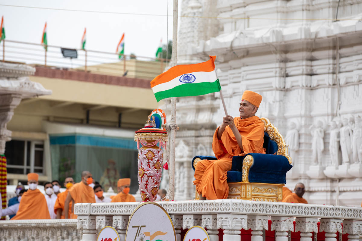 Mahant Swami Maharaj Celebrates India's Azadi ka Amrit Mahotsav, Ahmedabad