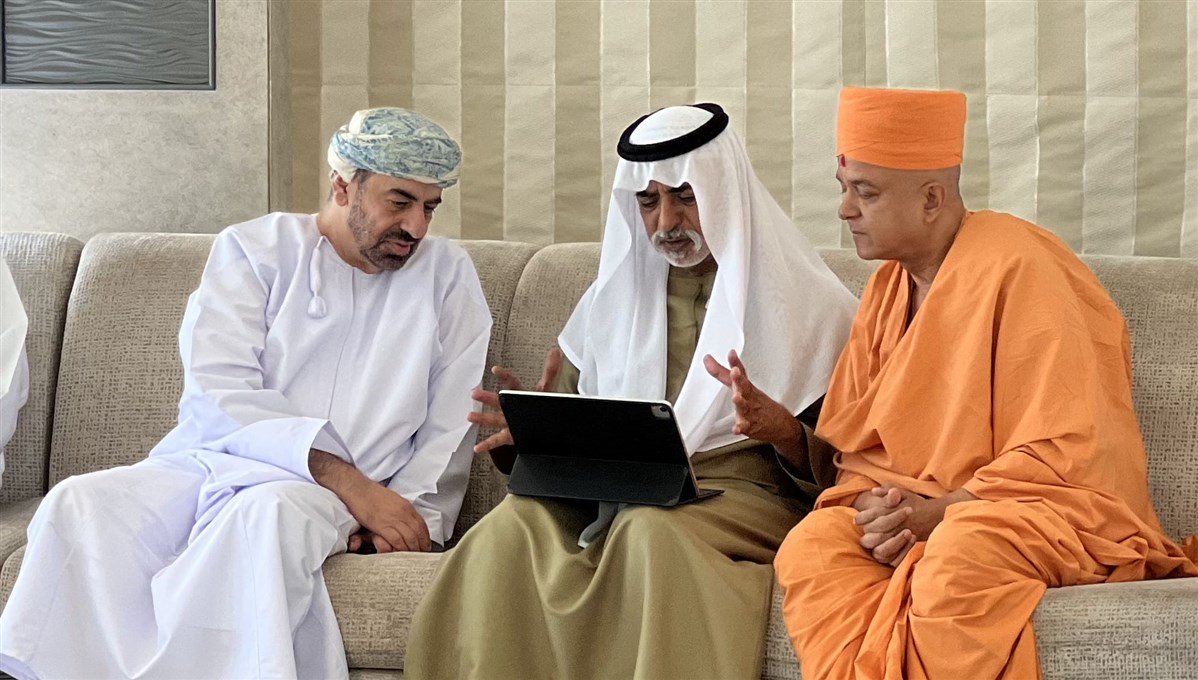 HE Sheikh Nahayan Mubarak Al Nahayan Receives BAPS Delegation