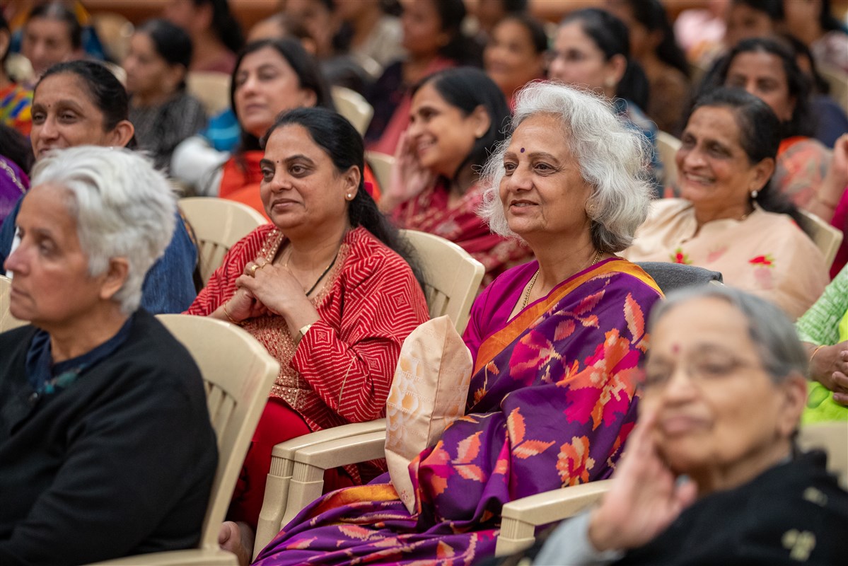 HH Mahant Swami Maharaj’s 92nd Birthday Assembly, Nairobi