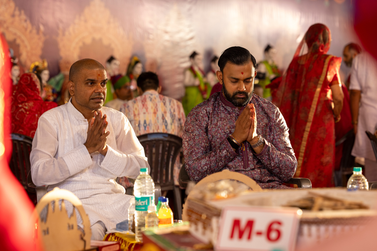 Devotees and well-wishers participate in the yagna rituals