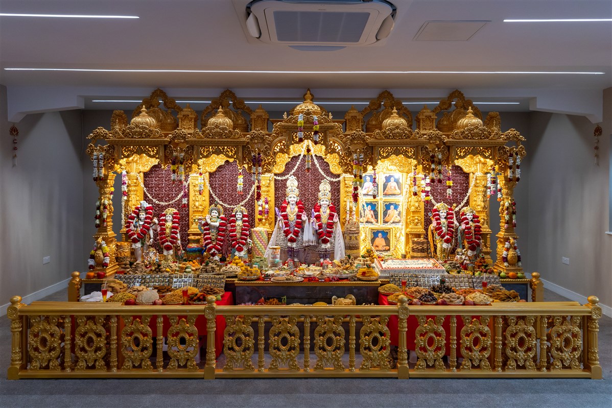 Murti Darshan