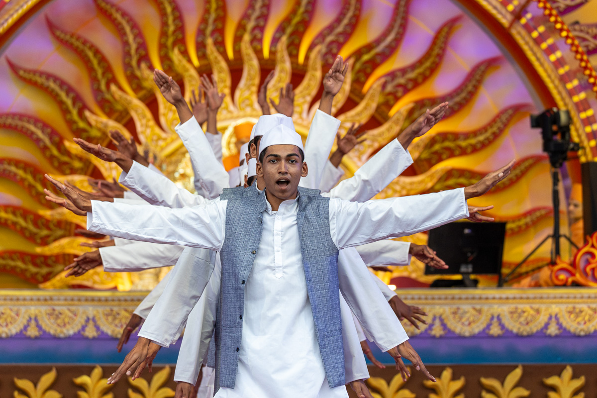 Yuvaks perform in the assembly