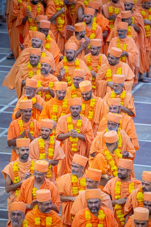Swamis during the Rathyatra procession