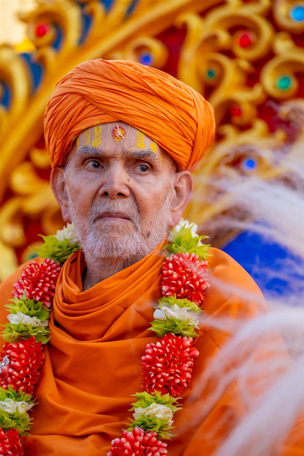 Swamishri during the assembly